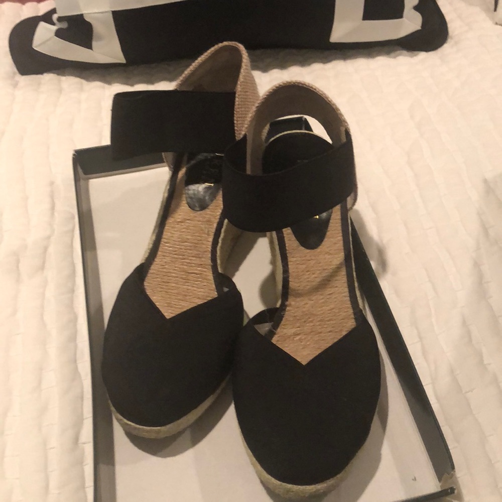 Lauren Charla espadrille size 8.5M